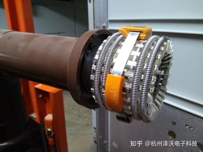 杭州泽沃电子科技 自研的开关柜无线测温系统开关柜智能操控装置抗刎